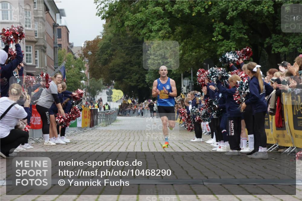 13.09.2026 - Kiel Lauf Yannick Fuchs http://msf.ph/oto/10468290 13.09.2026 10:18:21 Ziel 6604, 11389 meine-sportfotos.de