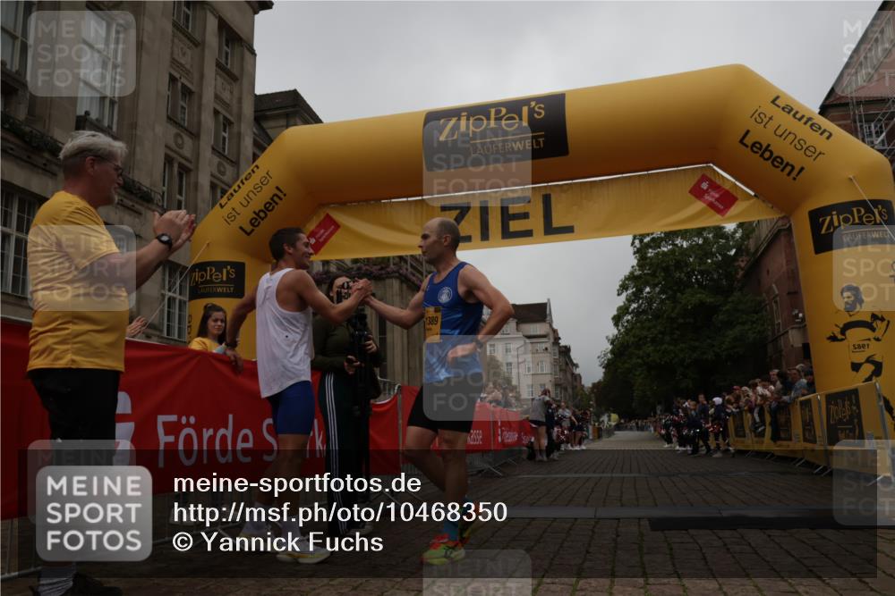 13.09.2026 - Kiel Lauf Yannick Fuchs http://msf.ph/oto/10468350 13.09.2026 10:18:29 Ziel 6604, 11389 meine-sportfotos.de