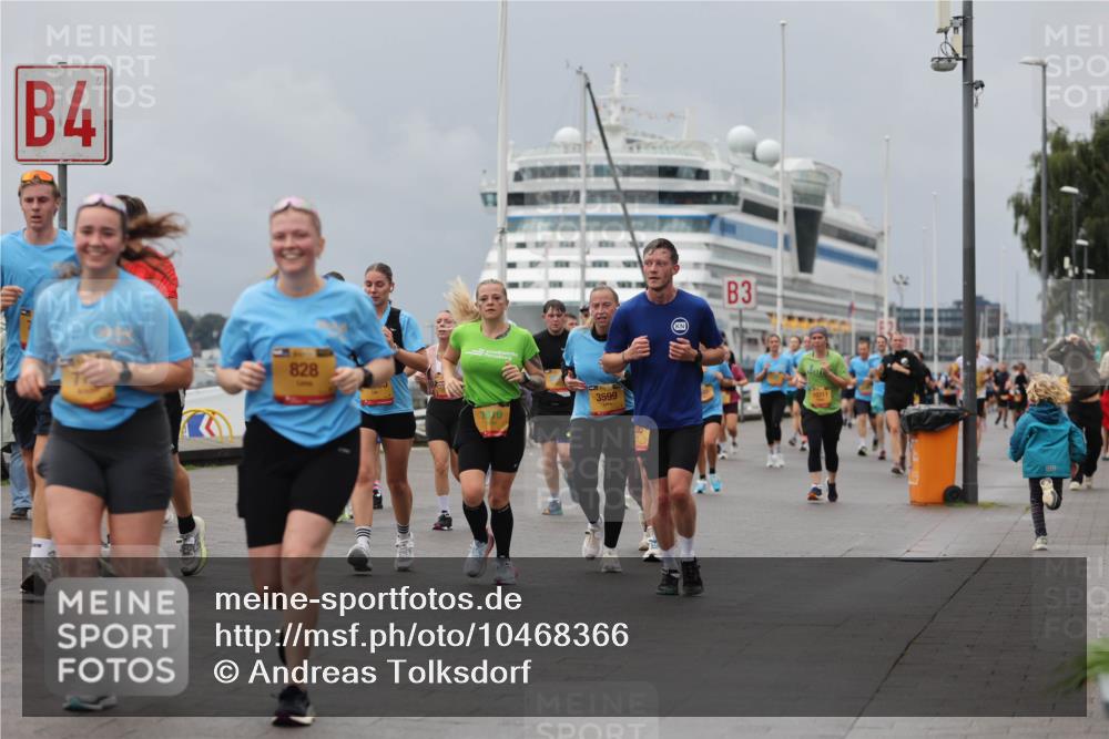 13.09.2026 - Kiel Lauf Andreas Tolksdorf http://msf.ph/oto/10468366 13.09.2026 12:08:37 Kiellinie 4, 828, 3599, 3, 10311 meine-sportfotos.de