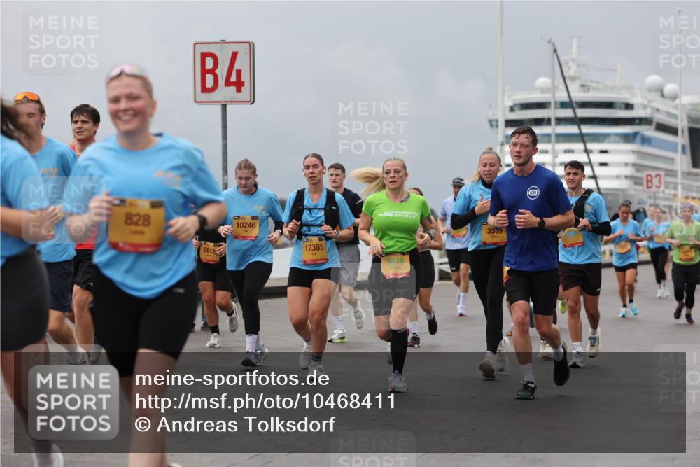 13.09.2026 - Kiel Lauf Andreas Tolksdorf http://msf.ph/oto/10468411 13.09.2026 12:08:39 Kiellinie 4, 828, 9812, 10246, 12365, 3555, 7810, 3, 10311 meine-sportfotos.de