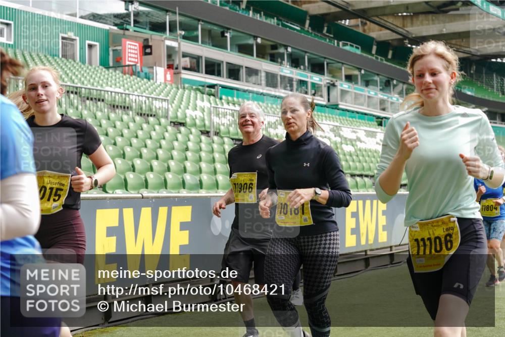 13.09.2026 - 21. swb-Marathon Bremen Michael Burmester http://msf.ph/oto/10468421 13.09.2026 10:36:04 Laufen im Stadion 10092, 10093, 10144, 10152, 10153, 10154, 10157, 10160, 10173, 10175, 10181, 10182, 10185, 10187, 10195, 10198, 10237, 10245, 10251, 10257, 10263, 10272, 10275, 10278, 10291, 10296, 10306, 10309, 10338, 10357, 10367, 10368, 10369, 10377, 10382, 10390, 10403, 10409, 10411, 10420, 10427, 10429, 10439, 10473, 10477, 10481, 10485, 10492, 10497, 10528, 10531, 10559, 10560, 10569, 10607, 10613, 10617, 10633, 10636, 10647, 10648, 10671, 10672, 10677, 10715, 10928 meine-sportfotos.de