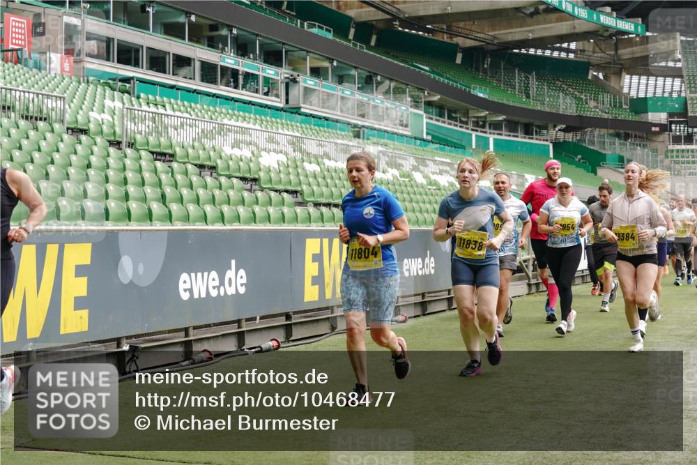 13.09.2026 - 21. swb-Marathon Bremen Michael Burmester http://msf.ph/oto/10468477 13.09.2026 10:36:05 Laufen im Stadion 10092, 10093, 10144, 10152, 10153, 10154, 10157, 10160, 10173, 10175, 10181, 10182, 10185, 10187, 10195, 10198, 10237, 10245, 10251, 10257, 10263, 10272, 10275, 10278, 10291, 10296, 10306, 10309, 10338, 10357, 10369, 10377, 10382, 10390, 10403, 10409, 10411, 10420, 10427, 10429, 10439, 10473, 10477, 10481, 10485, 10492, 10497, 10528, 10531, 10559, 10560, 10569, 10607, 10613, 10617, 10633, 10636, 10647, 10648, 10671, 10672, 10677, 10715, 10928 meine-sportfotos.de