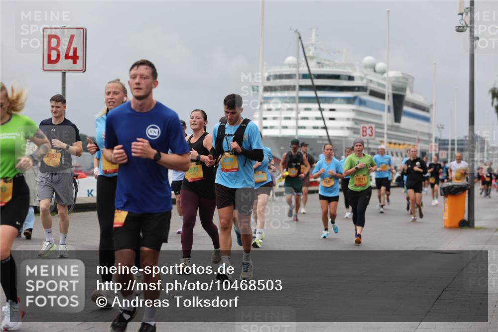 13.09.2026 - Kiel Lauf Andreas Tolksdorf http://msf.ph/oto/10468503 13.09.2026 12:08:41 Kiellinie 4, 2753, 6505, 10311, 1845, 3 meine-sportfotos.de