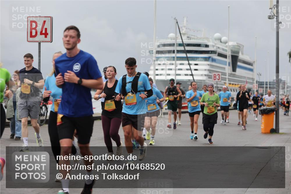13.09.2026 - Kiel Lauf Andreas Tolksdorf http://msf.ph/oto/10468520 13.09.2026 12:08:41 Kiellinie 2753, 4, 8505, 3, 1845, 10311 meine-sportfotos.de
