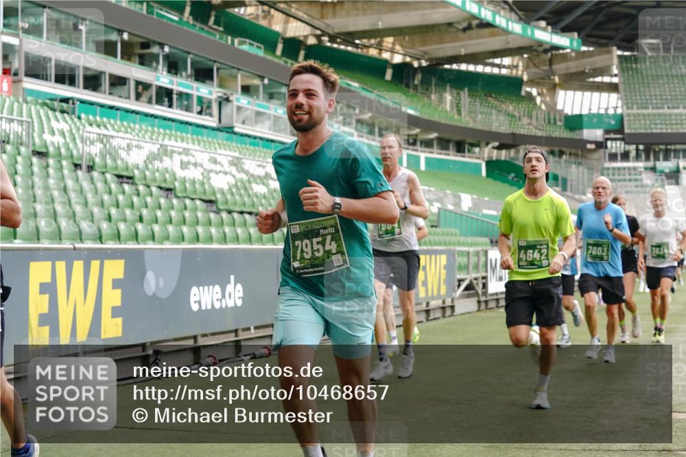 13.09.2026 - 21. swb-Marathon Bremen Michael Burmester http://msf.ph/oto/10468657 13.09.2026 12:57:43 Laufen im Stadion 141, 148, 334, 431, 511, 672, 769, 776, 789, 790, 857, 876, 909, 948, 1010, 1119, 1130, 1191, 1199, 1254, 1281, 1535, 1601, 1642, 1647, 1752, 1809, 1881, 1900, 1931, 1933, 1972, 2001, 2040, 2046, 2051, 2075, 2324, 2343, 2371, 2397, 2402, 2423, 2425, 2473, 2493, 2634, 2640, 2671, 2761, 2771, 2812, 2903, 2904, 3051, 3078, 3138, 3148, 3182, 3186, 3319, 3338, 3450, 3458, 3514, 3534, 3560, 3634, 3655, 3685, 3690, 3695, 3760, 3813, 3866, 3933, 3939, 4101, 4316, 4319 meine-sportfotos.de
