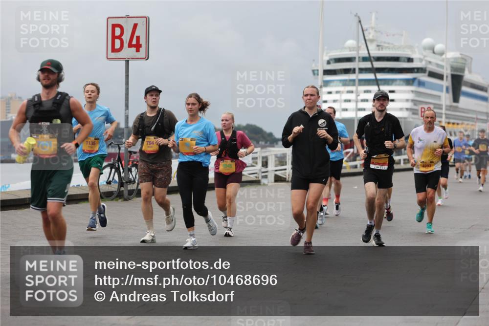 13.09.2026 - Kiel Lauf Andreas Tolksdorf http://msf.ph/oto/10468696 13.09.2026 12:08:50 Kiellinie 4, 1135, 794, 8945, 4203 meine-sportfotos.de
