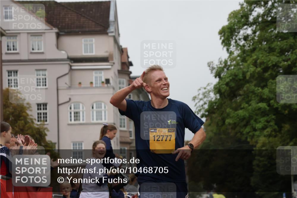 13.09.2026 - Kiel Lauf Yannick Fuchs http://msf.ph/oto/10468705 13.09.2026 10:19:52 Ziel 11615 meine-sportfotos.de