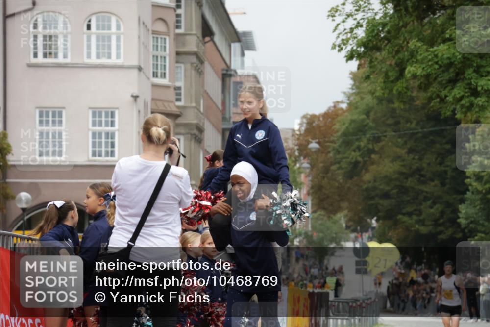 13.09.2026 - Kiel Lauf Yannick Fuchs http://msf.ph/oto/10468769 13.09.2026 10:20:15 Ziel 11615, 6049, 6584 meine-sportfotos.de