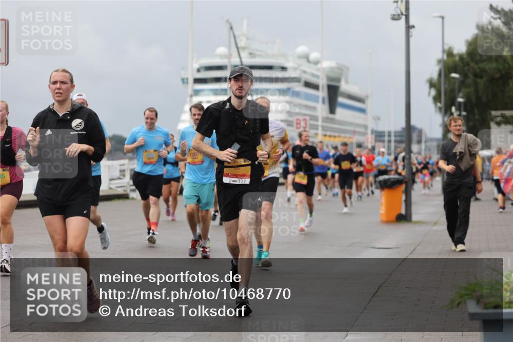 13.09.2026 - Kiel Lauf Andreas Tolksdorf http://msf.ph/oto/10468770 13.09.2026 12:08:52 Kiellinie 5, 83 meine-sportfotos.de