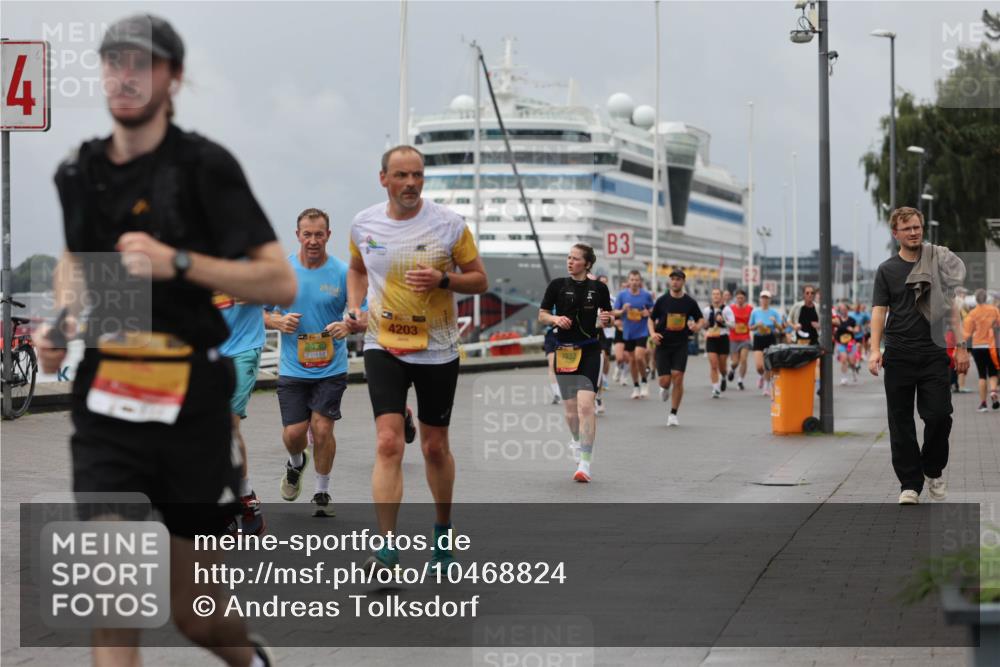 13.09.2026 - Kiel Lauf Andreas Tolksdorf http://msf.ph/oto/10468824 13.09.2026 12:08:53 Kiellinie 4, 843, 4203, 3 meine-sportfotos.de