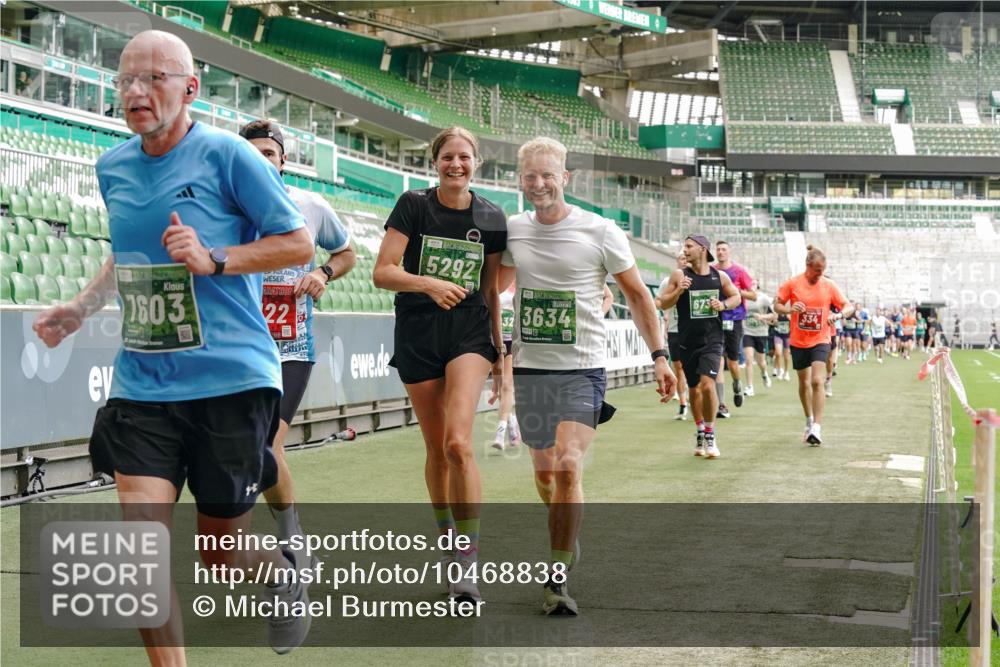 13.09.2026 - 21. swb-Marathon Bremen Michael Burmester http://msf.ph/oto/10468838 13.09.2026 12:57:46 Laufen im Stadion 141, 148, 334, 431, 511, 672, 769, 776, 789, 790, 857, 876, 909, 948, 1010, 1119, 1130, 1191, 1199, 1254, 1281, 1535, 1601, 1642, 1647, 1752, 1809, 1881, 1900, 1931, 1933, 1972, 2001, 2040, 2046, 2051, 2075, 2324, 2343, 2371, 2397, 2402, 2423, 2425, 2473, 2493, 2634, 2640, 2671, 2761, 2771, 2812, 2903, 2904, 3051, 3078, 3138, 3148, 3182, 3186, 3319, 3338, 3450, 3458, 3514, 3534, 3560, 3634, 3655, 3685, 3690, 3695, 3760, 3813, 3866, 3933, 3939, 4101, 4316, 4319 meine-sportfotos.de