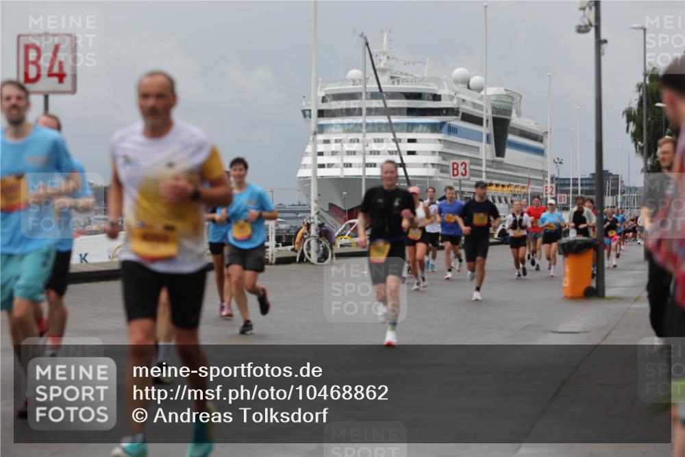 13.09.2026 - Kiel Lauf Andreas Tolksdorf http://msf.ph/oto/10468862 13.09.2026 12:08:55 Kiellinie 4, 3 meine-sportfotos.de