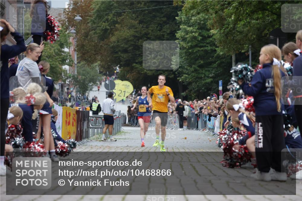 13.09.2026 - Kiel Lauf Yannick Fuchs http://msf.ph/oto/10468866 13.09.2026 10:20:55 Ziel 6049, 6584, 12149 meine-sportfotos.de