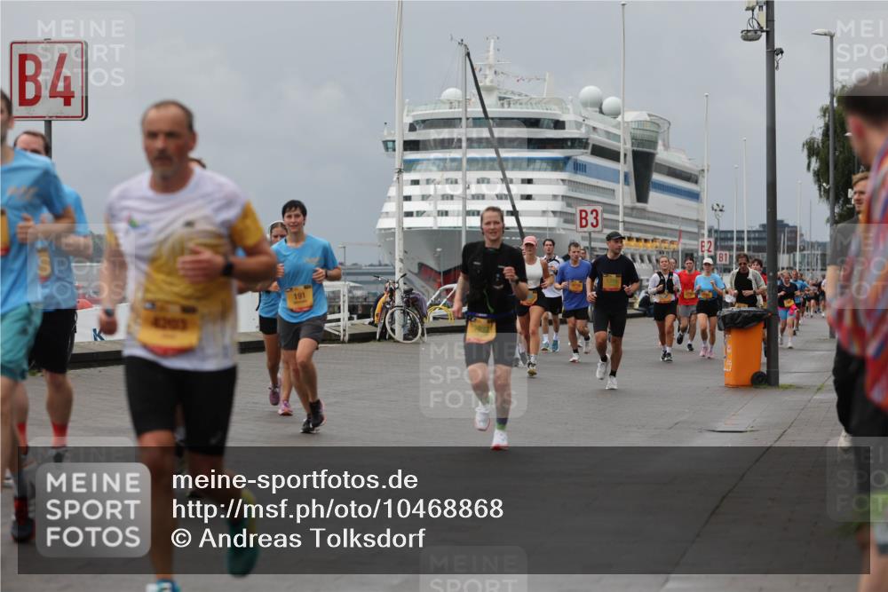 13.09.2026 - Kiel Lauf Andreas Tolksdorf http://msf.ph/oto/10468868 13.09.2026 12:08:55 Kiellinie 4, 42013, 191, 3 meine-sportfotos.de