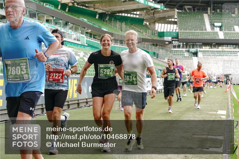 13.09.2026 - 21. swb-Marathon Bremen Michael Burmester http://msf.ph/oto/10468878 13.09.2026 12:57:47 Laufen im Stadion 141, 148, 334, 431, 511, 672, 769, 776, 789, 790, 857, 876, 909, 1010, 1119, 1130, 1191, 1199, 1254, 1281, 1535, 1601, 1642, 1647, 1752, 1809, 1881, 1900, 1931, 1933, 1972, 2040, 2046, 2051, 2075, 2324, 2343, 2371, 2397, 2402, 2423, 2425, 2473, 2493, 2634, 2640, 2671, 2761, 2771, 2807, 2812, 2903, 2904, 3051, 3078, 3138, 3148, 3182, 3186, 3319, 3338, 3450, 3458, 3514, 3534, 3560, 3634, 3655, 3685, 3690, 3695, 3760, 3813, 3866, 3933, 3939, 4101, 4316, 4319 meine-sportfotos.de
