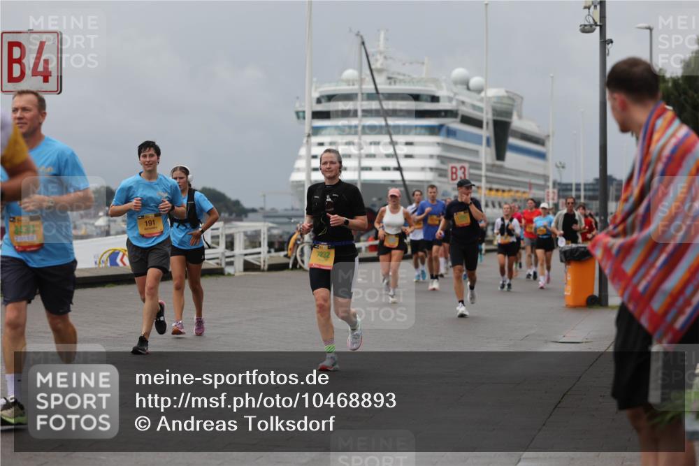 13.09.2026 - Kiel Lauf Andreas Tolksdorf http://msf.ph/oto/10468893 13.09.2026 12:08:56 Kiellinie 4, 2430, 191, 3 meine-sportfotos.de