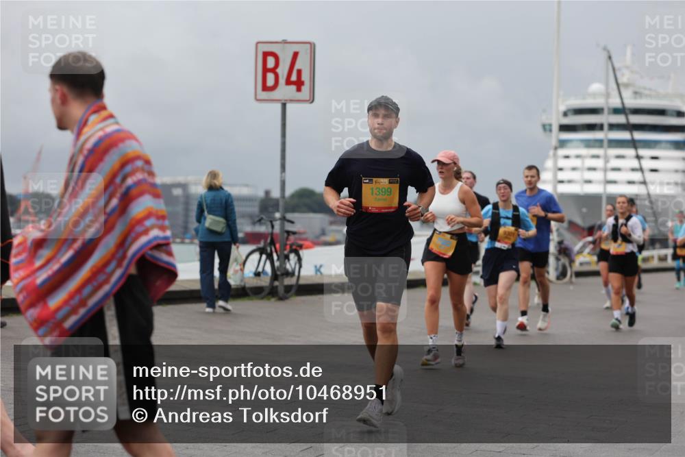 13.09.2026 - Kiel Lauf Andreas Tolksdorf http://msf.ph/oto/10468951 13.09.2026 12:09:02 Kiellinie 4, 38, 1399 meine-sportfotos.de