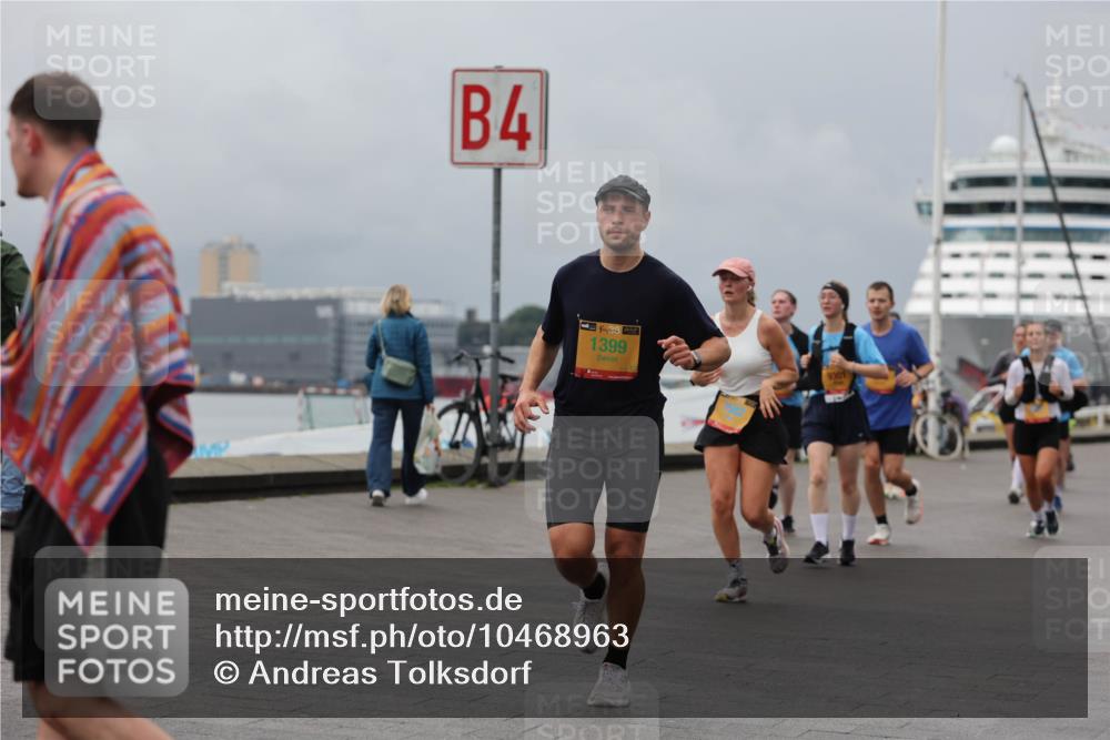 13.09.2026 - Kiel Lauf Andreas Tolksdorf http://msf.ph/oto/10468963 13.09.2026 12:09:02 Kiellinie 4, 4, 39, 1399, 9301 meine-sportfotos.de