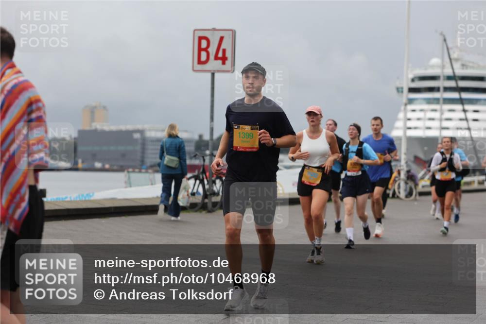 13.09.2026 - Kiel Lauf Andreas Tolksdorf http://msf.ph/oto/10468968 13.09.2026 12:09:02 Kiellinie 4, 38, 1399 meine-sportfotos.de