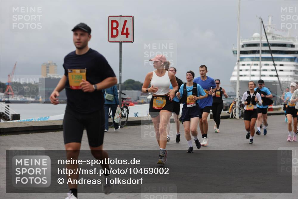 13.09.2026 - Kiel Lauf Andreas Tolksdorf http://msf.ph/oto/10469002 13.09.2026 12:09:03 Kiellinie 4 meine-sportfotos.de