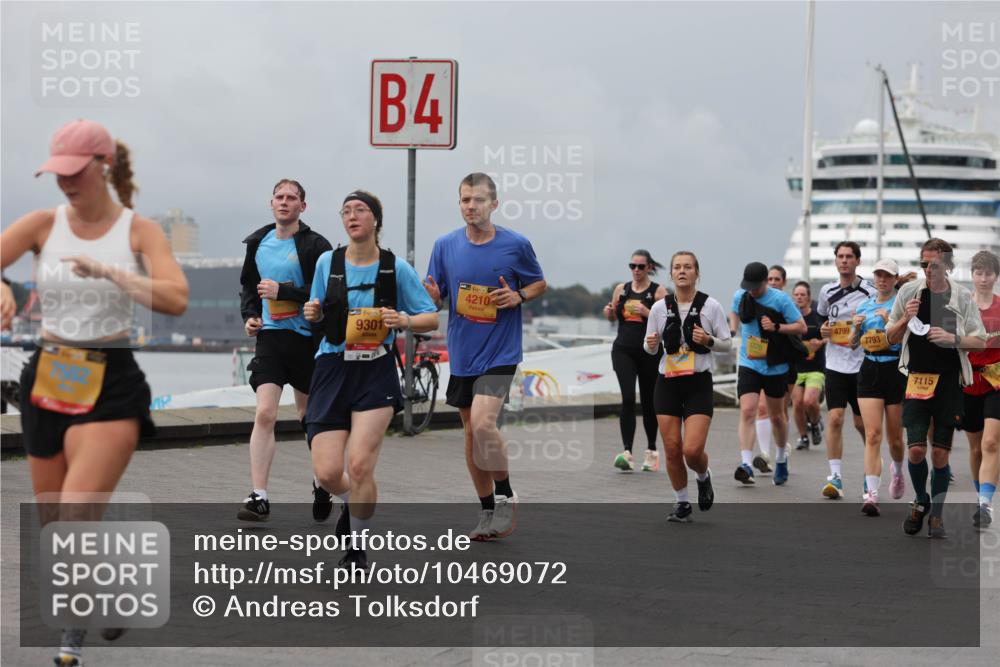 13.09.2026 - Kiel Lauf Andreas Tolksdorf http://msf.ph/oto/10469072 13.09.2026 12:09:06 Kiellinie 1, 39, 9301, 4, 4210, 1, 4799, 7793, 7115 meine-sportfotos.de