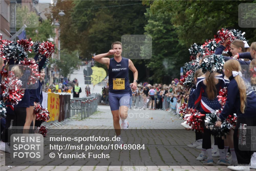 13.09.2026 - Kiel Lauf Yannick Fuchs http://msf.ph/oto/10469084 13.09.2026 10:21:39 Ziel 3788, 12149, 9681, 12148, 12149 meine-sportfotos.de