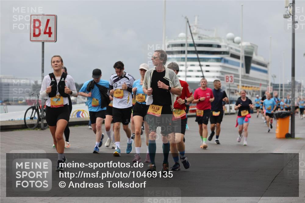 13.09.2026 - Kiel Lauf Andreas Tolksdorf http://msf.ph/oto/10469135 13.09.2026 12:09:08 Kiellinie 4, 3376, 4799, 16, 7793, 7115, 223, 3 meine-sportfotos.de