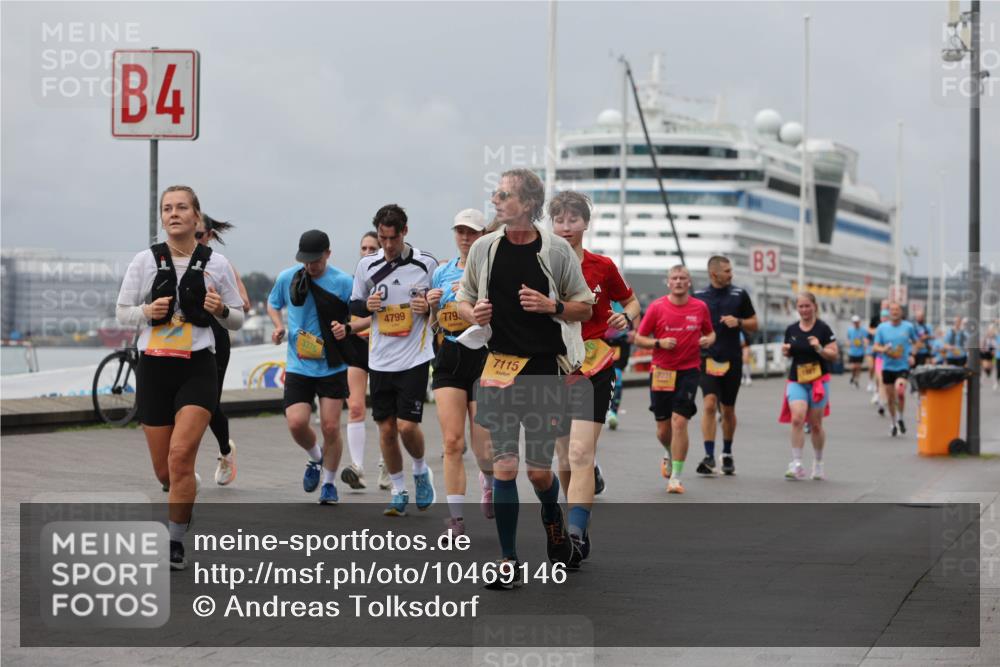 13.09.2026 - Kiel Lauf Andreas Tolksdorf http://msf.ph/oto/10469146 13.09.2026 12:09:08 Kiellinie 4, 3376, 4799, 7793, 7115, 2231, 3 meine-sportfotos.de