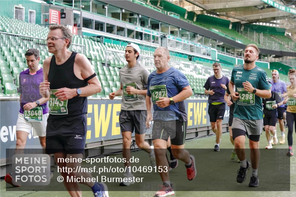 13.09.2026 - 21. swb-Marathon Bremen Michael Burmester http://msf.ph/oto/10469153 13.09.2026 13:13:58 Laufen im Stadion 183, 270, 278, 349, 460, 514, 576, 600, 631, 695, 702, 768, 933, 950, 956, 1005, 1008, 1143, 1286, 1392, 1408, 1426, 1573, 1596, 1641, 1818, 1819, 1991, 2005, 2024, 2035, 2079, 2233, 2264, 2314, 2387, 2412, 2439, 2457, 2461, 2478, 2494, 2505, 2521, 2540, 2564, 2612, 2665, 2684, 2693, 2765, 2773, 2792, 2816, 2829, 2838, 2860, 2884, 2887, 2895, 2921, 2963, 2972, 2975, 2978, 3016, 3111, 3209, 3253, 3277, 3293, 3304, 3313, 3378, 3405, 3428, 3434, 3653, 3661, 4080 meine-sportfotos.de