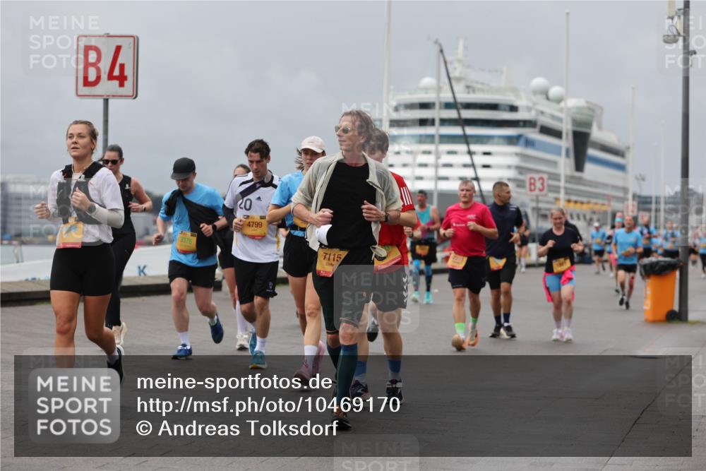 13.09.2026 - Kiel Lauf Andreas Tolksdorf http://msf.ph/oto/10469170 13.09.2026 12:09:08 Kiellinie 4, 3376, 20, 4799, 7115, 83 meine-sportfotos.de