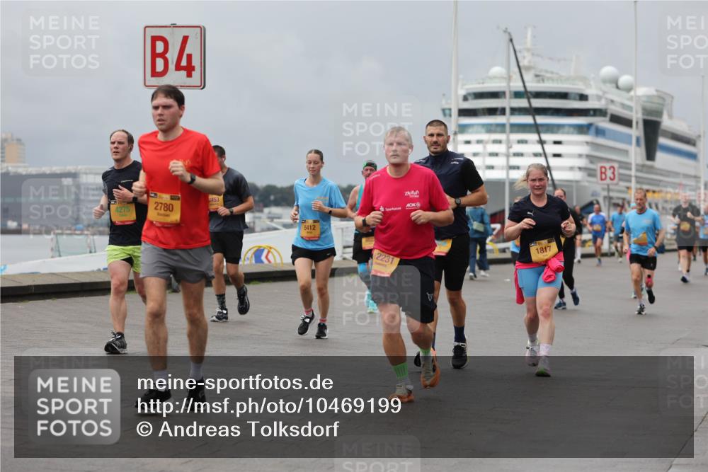 13.09.2026 - Kiel Lauf Andreas Tolksdorf http://msf.ph/oto/10469199 13.09.2026 12:09:12 Kiellinie 4275, 4, 2780, 453, 5412, 2231, 3, 1817, 3 meine-sportfotos.de