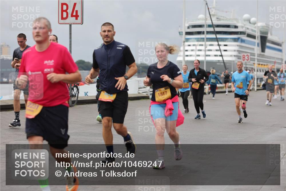 13.09.2026 - Kiel Lauf Andreas Tolksdorf http://msf.ph/oto/10469247 13.09.2026 12:09:14 Kiellinie 2231, 4, 1817, 3 meine-sportfotos.de