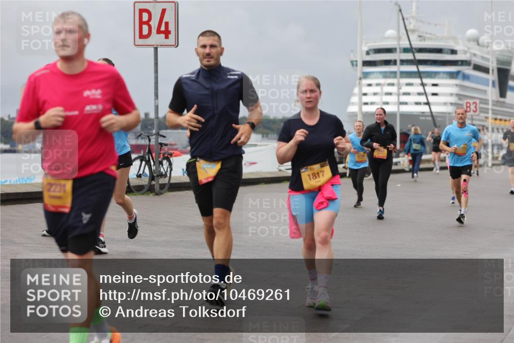 13.09.2026 - Kiel Lauf Andreas Tolksdorf http://msf.ph/oto/10469261 13.09.2026 12:09:15 Kiellinie 4, 2231, 1817, 3 meine-sportfotos.de