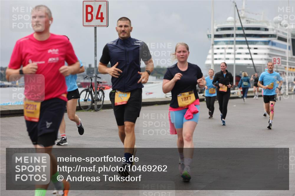 13.09.2026 - Kiel Lauf Andreas Tolksdorf http://msf.ph/oto/10469262 13.09.2026 12:09:15 Kiellinie 4, 2231, 4, 39, 1817, 3 meine-sportfotos.de