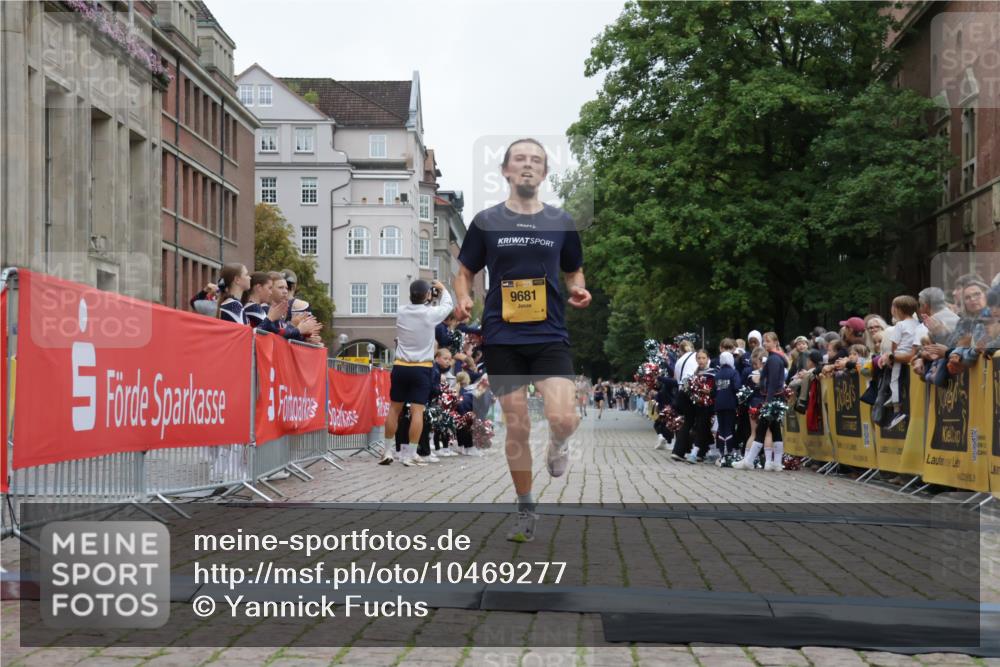 13.09.2026 - Kiel Lauf Yannick Fuchs http://msf.ph/oto/10469277 13.09.2026 10:22:24 Ziel 4621, 8240, 1987, 3732, 8708, 9681, 12148, 151, 5603, 9681 meine-sportfotos.de