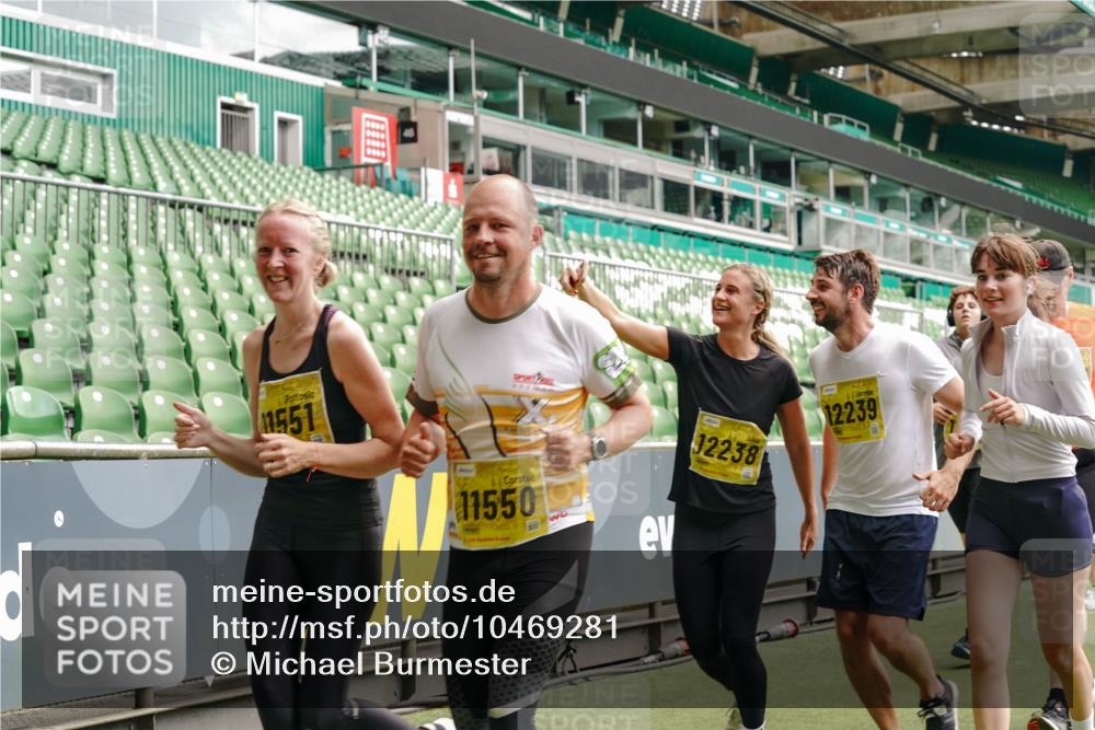 13.09.2026 - 21. swb-Marathon Bremen Michael Burmester http://msf.ph/oto/10469281 13.09.2026 10:36:15 Laufen im Stadion 10092, 10093, 10144, 10152, 10153, 10154, 10157, 10160, 10173, 10175, 10181, 10182, 10185, 10186, 10187, 10195, 10198, 10237, 10245, 10251, 10257, 10263, 10272, 10275, 10278, 10291, 10296, 10306, 10309, 10331, 10332, 10338, 10357, 10377, 10382, 10390, 10403, 10409, 10411, 10420, 10427, 10429, 10439, 10473, 10477, 10481, 10492, 10497, 10500, 10528, 10531, 10560, 10569, 10607, 10613, 10617, 10633, 10636, 10647, 10648, 10659, 10671, 10672, 10677, 10715 meine-sportfotos.de