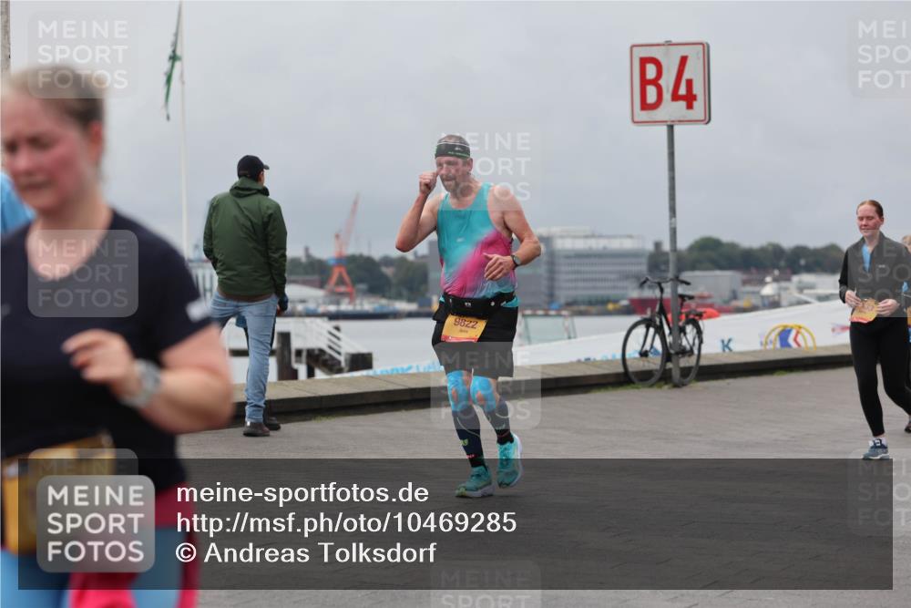 13.09.2026 - Kiel Lauf Andreas Tolksdorf http://msf.ph/oto/10469285 13.09.2026 12:09:17 Kiellinie 1817, 9822, 4 meine-sportfotos.de