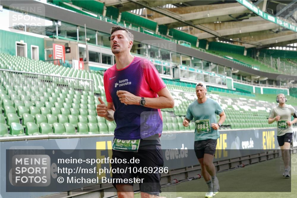 13.09.2026 - 21. swb-Marathon Bremen Michael Burmester http://msf.ph/oto/10469286 13.09.2026 12:57:53 Laufen im Stadion 141, 148, 334, 431, 511, 672, 769, 776, 789, 790, 857, 909, 1010, 1119, 1130, 1191, 1199, 1254, 1281, 1535, 1601, 1642, 1647, 1752, 1809, 1881, 1900, 1931, 1933, 1972, 2046, 2051, 2075, 2324, 2343, 2371, 2397, 2402, 2423, 2425, 2473, 2493, 2634, 2640, 2671, 2761, 2771, 2807, 2903, 2904, 3051, 3078, 3138, 3148, 3182, 3186, 3319, 3338, 3450, 3458, 3514, 3534, 3560, 3634, 3655, 3685, 3690, 3695, 3760, 3813, 3866, 3933, 3939, 4101, 4316, 4319, 205 meine-sportfotos.de