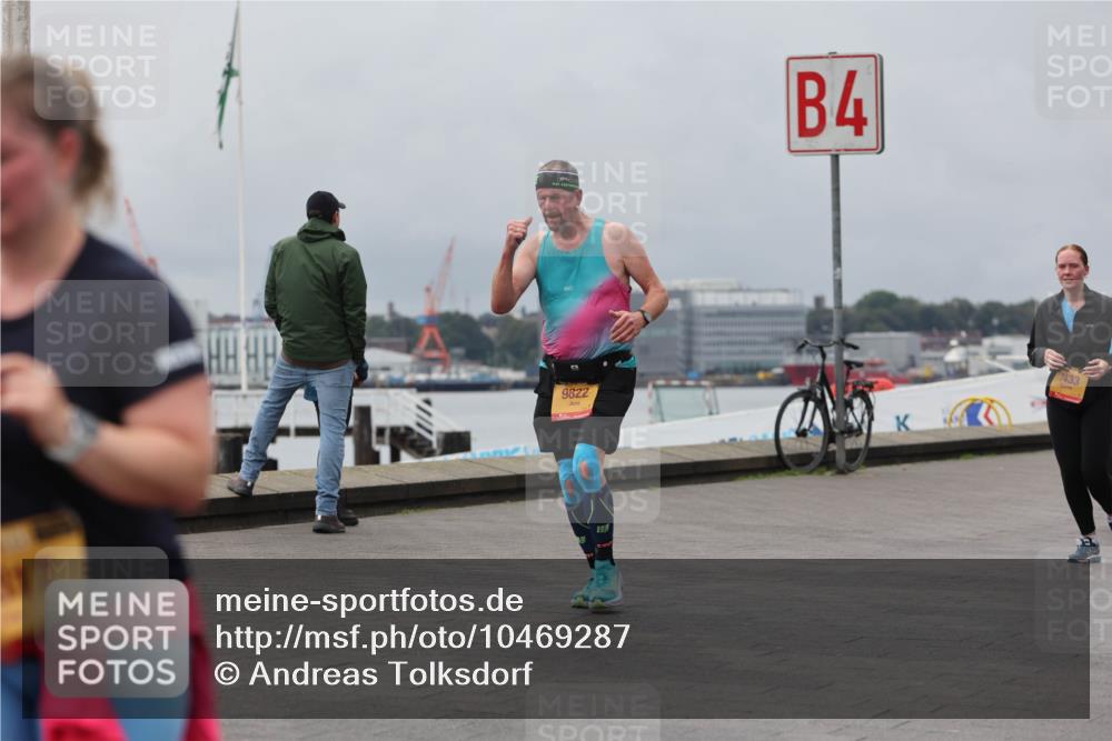 13.09.2026 - Kiel Lauf Andreas Tolksdorf http://msf.ph/oto/10469287 13.09.2026 12:09:17 Kiellinie 17, 9822, 4, 7433 meine-sportfotos.de
