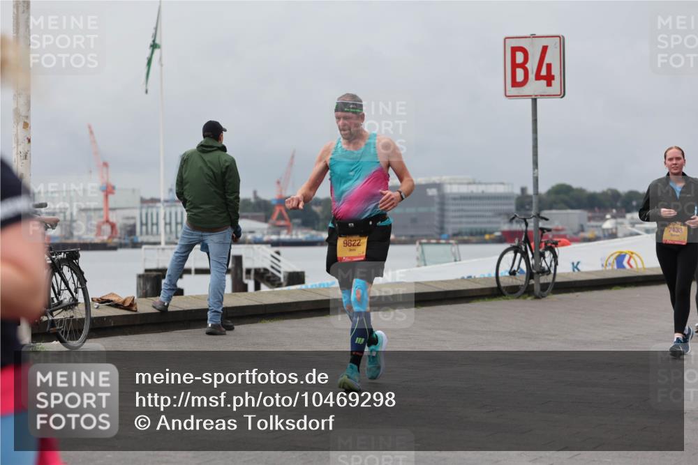 13.09.2026 - Kiel Lauf Andreas Tolksdorf http://msf.ph/oto/10469298 13.09.2026 12:09:18 Kiellinie 9822, 4, 7433 meine-sportfotos.de
