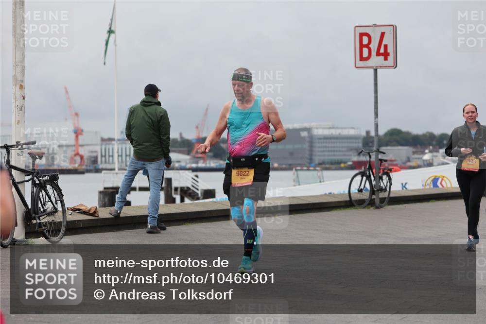 13.09.2026 - Kiel Lauf Andreas Tolksdorf http://msf.ph/oto/10469301 13.09.2026 12:09:18 Kiellinie 9822, 4, 7433 meine-sportfotos.de