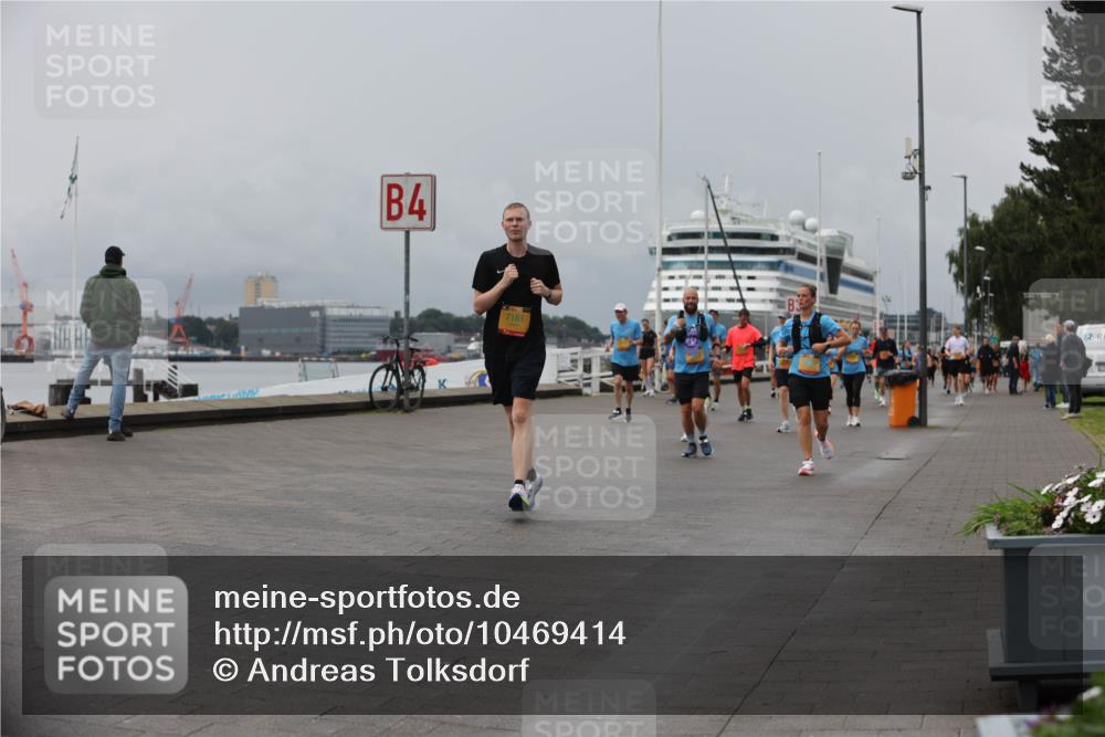 13.09.2026 - Kiel Lauf Andreas Tolksdorf http://msf.ph/oto/10469414 13.09.2026 12:09:28 Kiellinie 4, 7161 meine-sportfotos.de