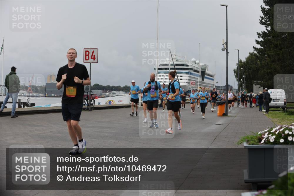 13.09.2026 - Kiel Lauf Andreas Tolksdorf http://msf.ph/oto/10469472 13.09.2026 12:09:29 Kiellinie 7161, 4, 3 meine-sportfotos.de