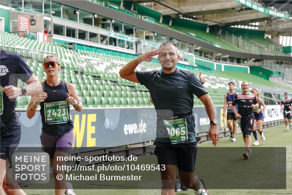 13.09.2026 - 21. swb-Marathon Bremen Michael Burmester http://msf.ph/oto/10469543 13.09.2026 12:57:58 Laufen im Stadion 141, 148, 334, 431, 511, 672, 769, 776, 789, 790, 857, 909, 1010, 1119, 1130, 1191, 1199, 1254, 1281, 1535, 1601, 1642, 1647, 1752, 1809, 1881, 1900, 1931, 1933, 2046, 2051, 2075, 2324, 2343, 2371, 2397, 2402, 2423, 2425, 2473, 2493, 2634, 2640, 2671, 2761, 2771, 2807, 2903, 2904, 3051, 3078, 3120, 3138, 3148, 3182, 3186, 3319, 3338, 3435, 3450, 3458, 3514, 3534, 3560, 3634, 3655, 3685, 3690, 3695, 3760, 3813, 3866, 3933, 3939, 4101, 4316, 4319, 205 meine-sportfotos.de