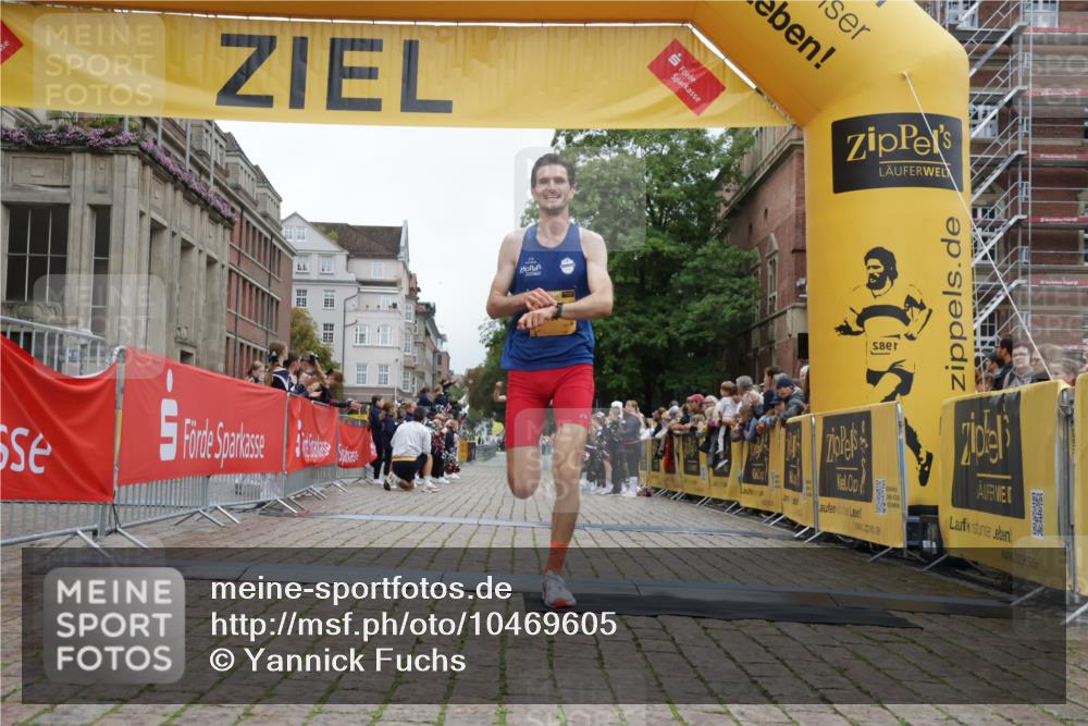 13.09.2026 - Kiel Lauf Yannick Fuchs http://msf.ph/oto/10469605 13.09.2026 10:22:48 Ziel 5326, 5603, 151, 4621, 8240, 8708, 9678, 4621, 8708 meine-sportfotos.de