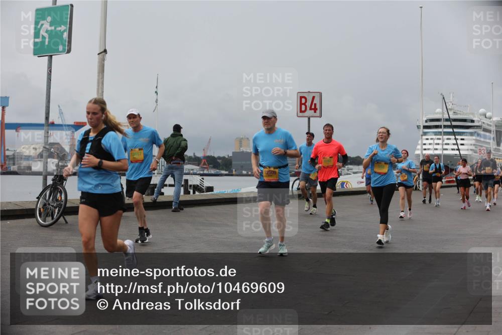 13.09.2026 - Kiel Lauf Andreas Tolksdorf http://msf.ph/oto/10469609 13.09.2026 12:09:35 Kiellinie 12617, 12509, 4, 3 meine-sportfotos.de