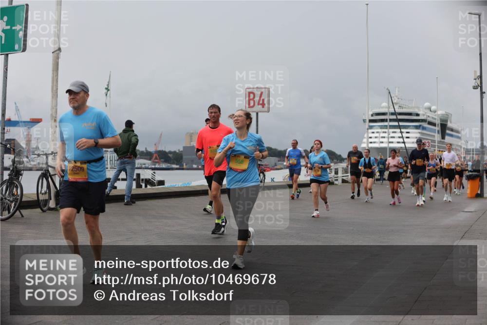 13.09.2026 - Kiel Lauf Andreas Tolksdorf http://msf.ph/oto/10469678 13.09.2026 12:09:37 Kiellinie 12509, 4, 83 meine-sportfotos.de