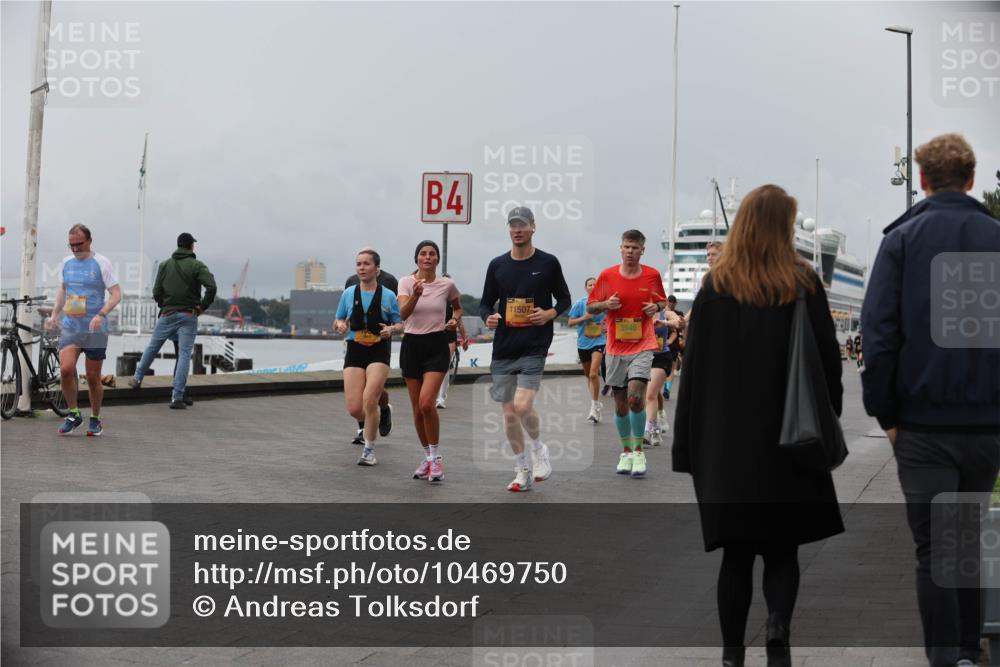 13.09.2026 - Kiel Lauf Andreas Tolksdorf http://msf.ph/oto/10469750 13.09.2026 12:09:42 Kiellinie  meine-sportfotos.de