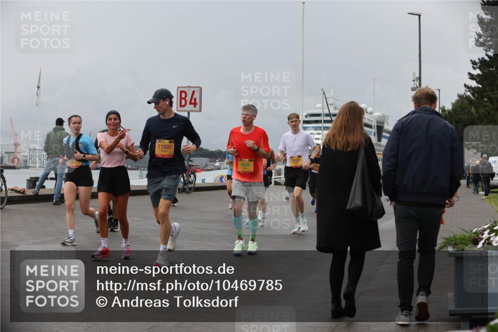 13.09.2026 - Kiel Lauf Andreas Tolksdorf http://msf.ph/oto/10469785 13.09.2026 12:09:44 Kiellinie 4, 11507, 3946, 7151, 2 meine-sportfotos.de