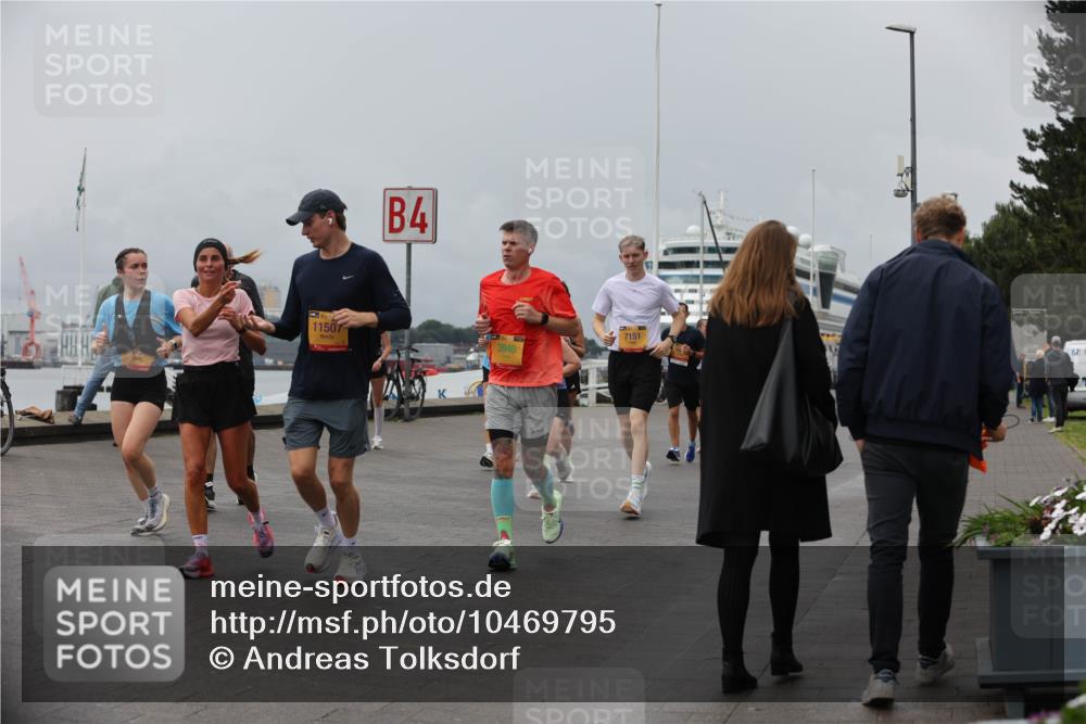 13.09.2026 - Kiel Lauf Andreas Tolksdorf http://msf.ph/oto/10469795 13.09.2026 12:09:44 Kiellinie 4, 11507, 3946, 7151, 2 meine-sportfotos.de
